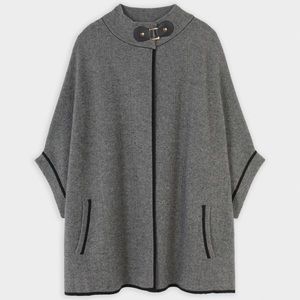 NWT - Parfois Knit Fashion Cape